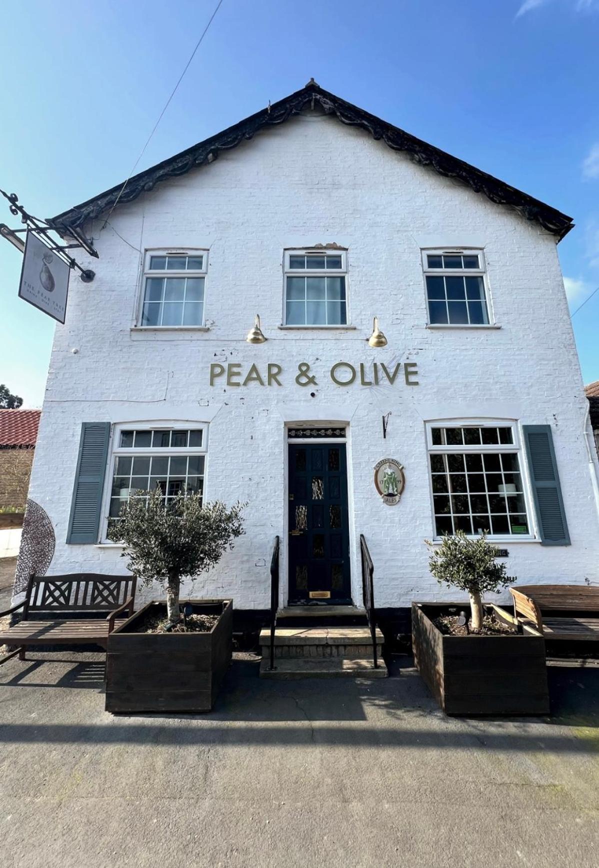 Pear & Olive Cottage Hildersham 外观 照片